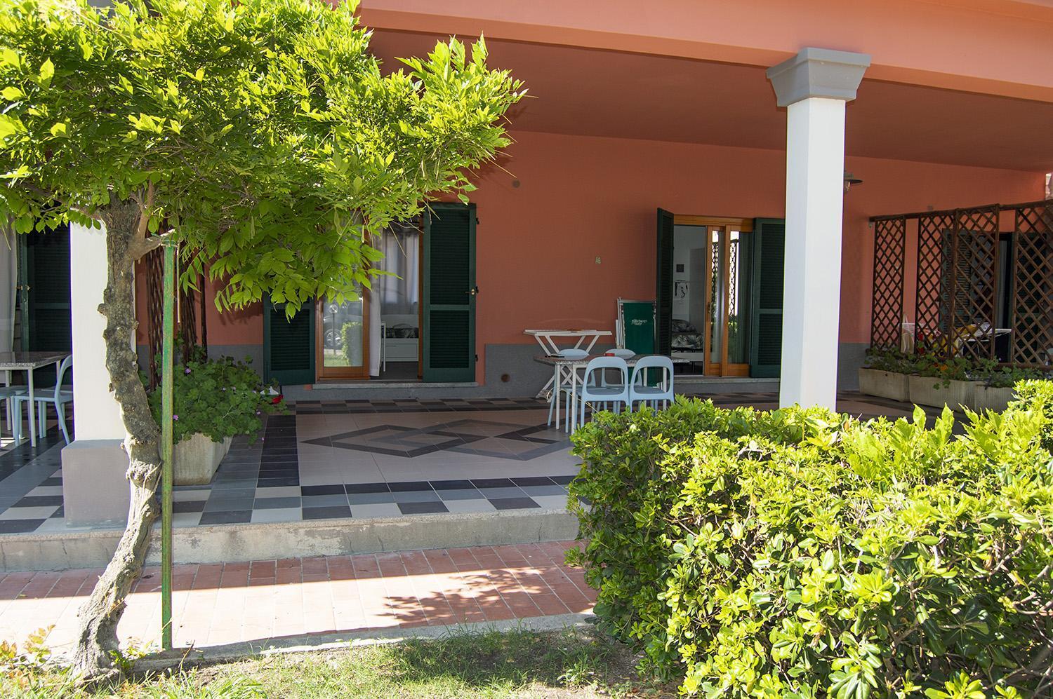 Pozzo Al Moro Village Marina di Campo Exterior foto